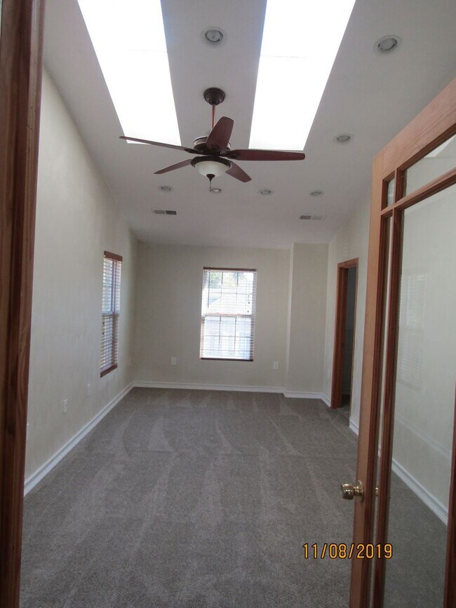 Photo - Weeping Cedar Trail