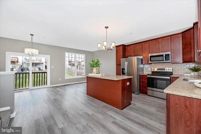 Photo - 3508 Connor Pl