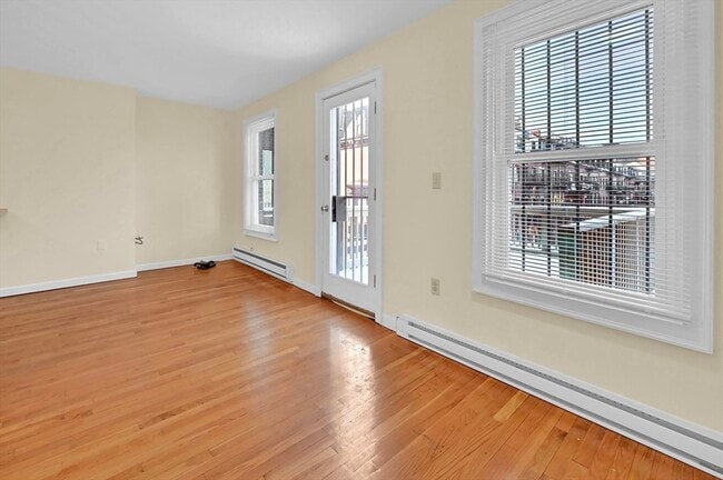 Photo - 773 Tremont St Unit 3