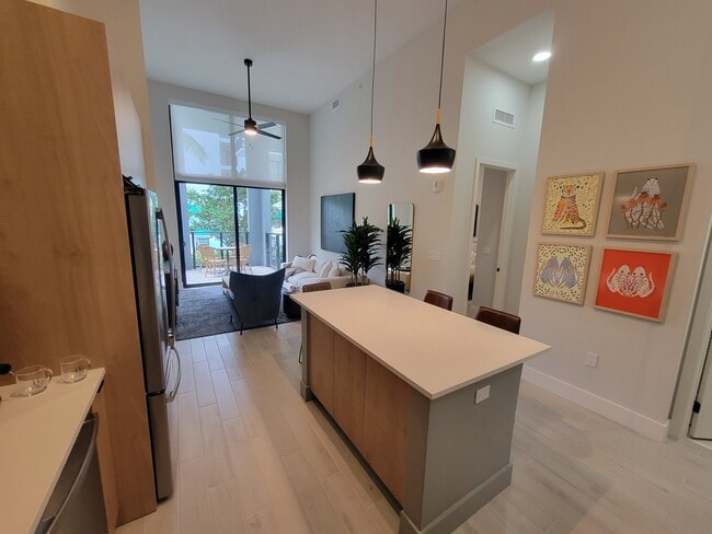 Photo - 3352 NW 84th Ave Unit B1