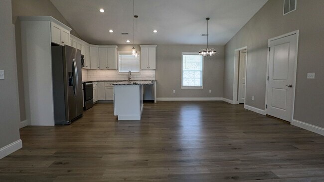 Photo - 249 Oak Grove Cir