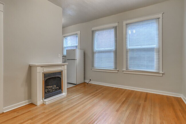 Photo - Charming Vintage Studio in NW Portland near Couch Park and PGE Park Unidad 102