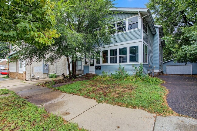 560 S Stryker Ave Unit 2