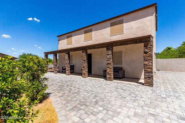 Photo - 2056 W Dobbins Rd