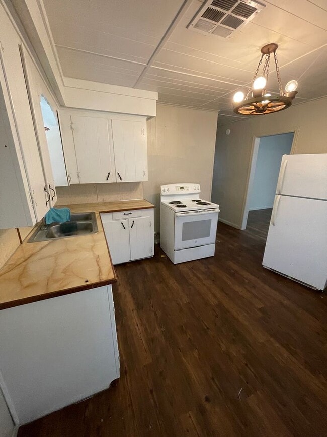 Photo - House For Rent in Westlake