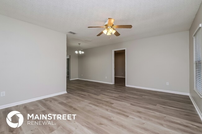Photo - 13903 Briardale Ln