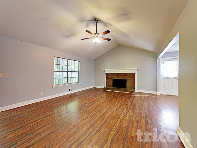 Photo - 4807 Alpine Dr SW