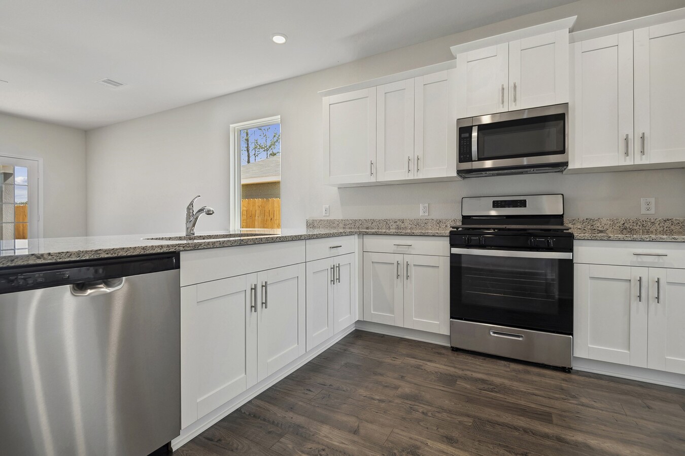 Photo - 16414 Blossom Grv Dr