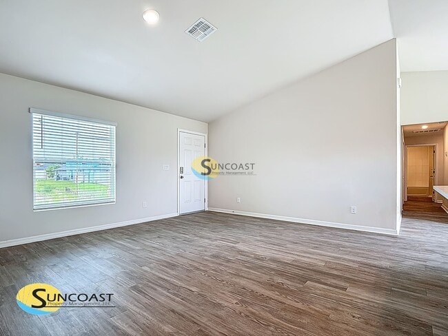 Photo - 15720 SW 35th Court Rd