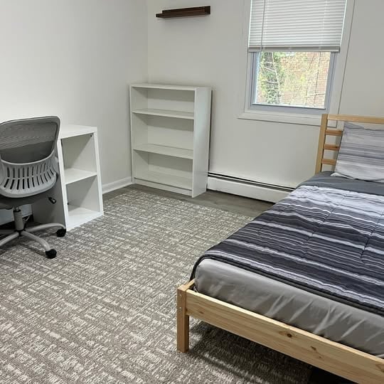 Photo - 114 S Lee St