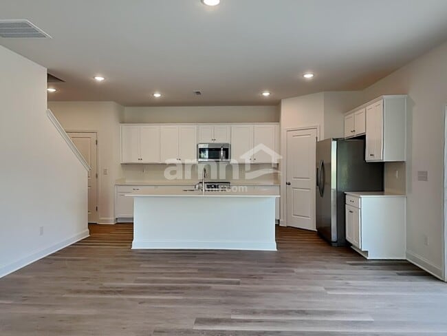Photo - 1015 Bevington Dr