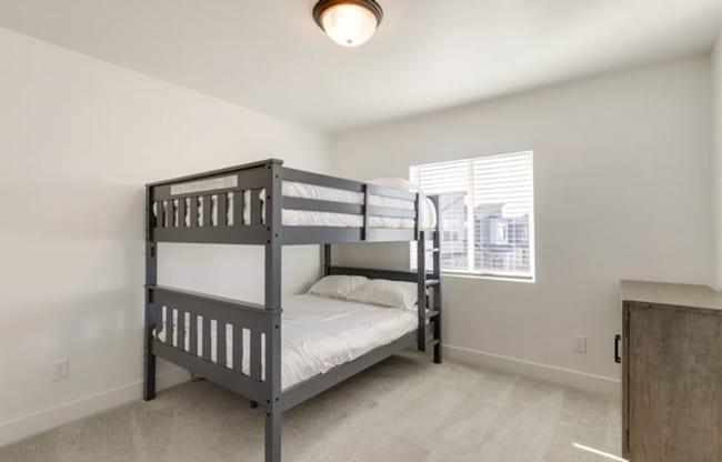 Photo - FURNISHED Charming 4 bedroom, 2.5 American Fork Home