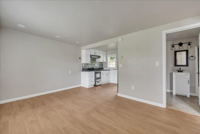 Photo - 7717-7717 Cologne Ln