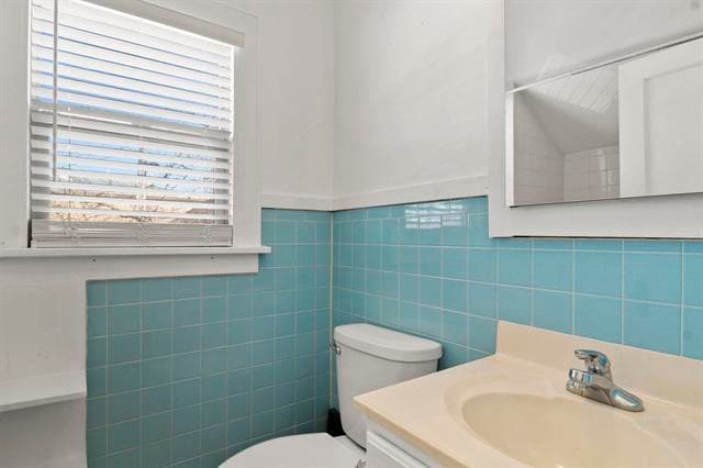 Photo - 108 N 4th St