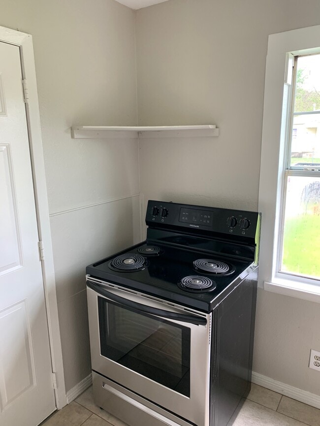 Photo - 4108 Fox Dr