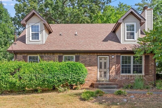 Building Photo - 3445 Arvin Dr