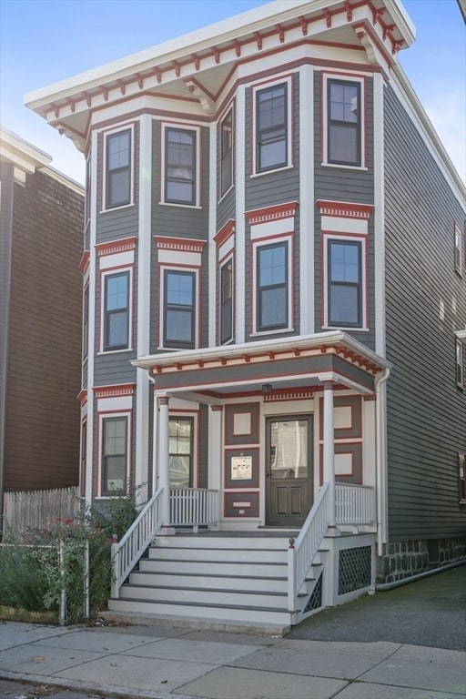 Building Photo - 21-1/2 Mt Vernon St Unit 2