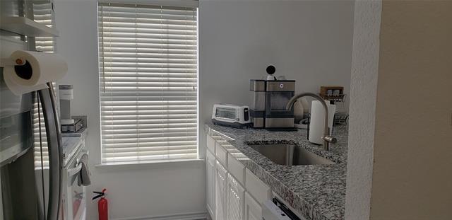 Building Photo - 26035 Heartwood Dr Unit 414
