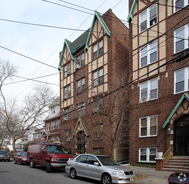 65 West 39th Street Apartments - 65 West 39th Street Apartments