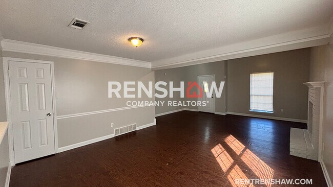 Photo - 5825 Plum Valley Dr