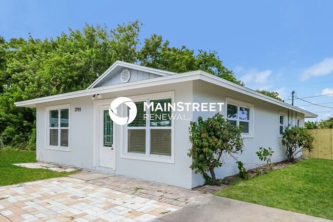 Photo - 3 Bedroom Pet-Friendly Home in Stuart, FL ...