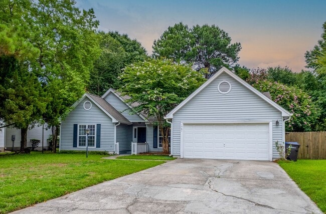 Photo - 1561 Glen Erin Dr