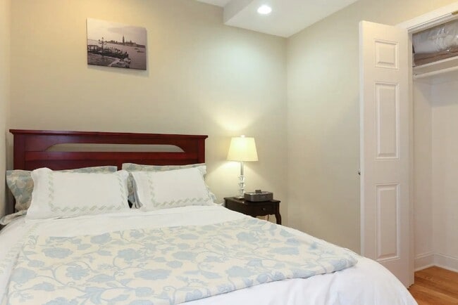 2803 Ontario Rd NW Unit 1A