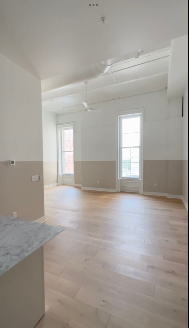 Photo - City Hall Unit 403