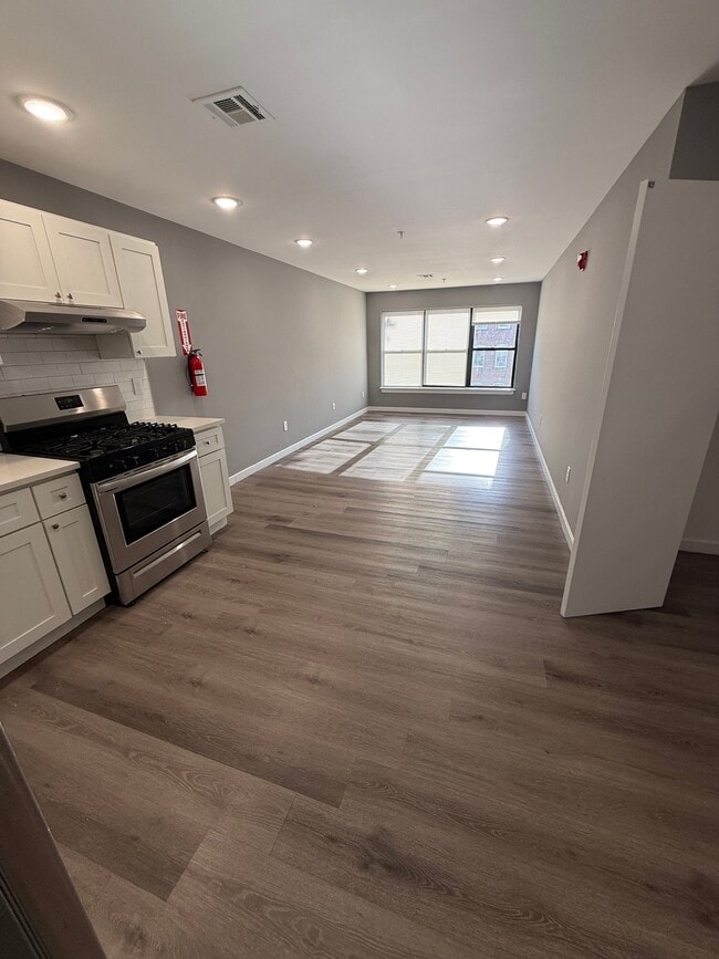Photo - 180 Cedar St Unit 301