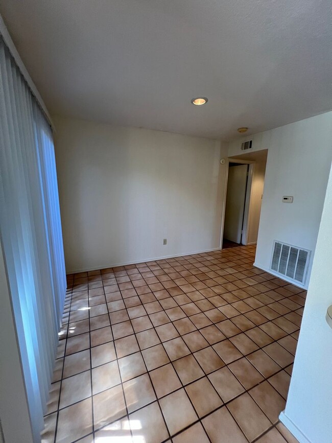 Photo - 3000 Chautauqua Ave Unit 148