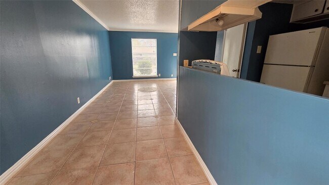 Photo - 5200 Lancaster Ct