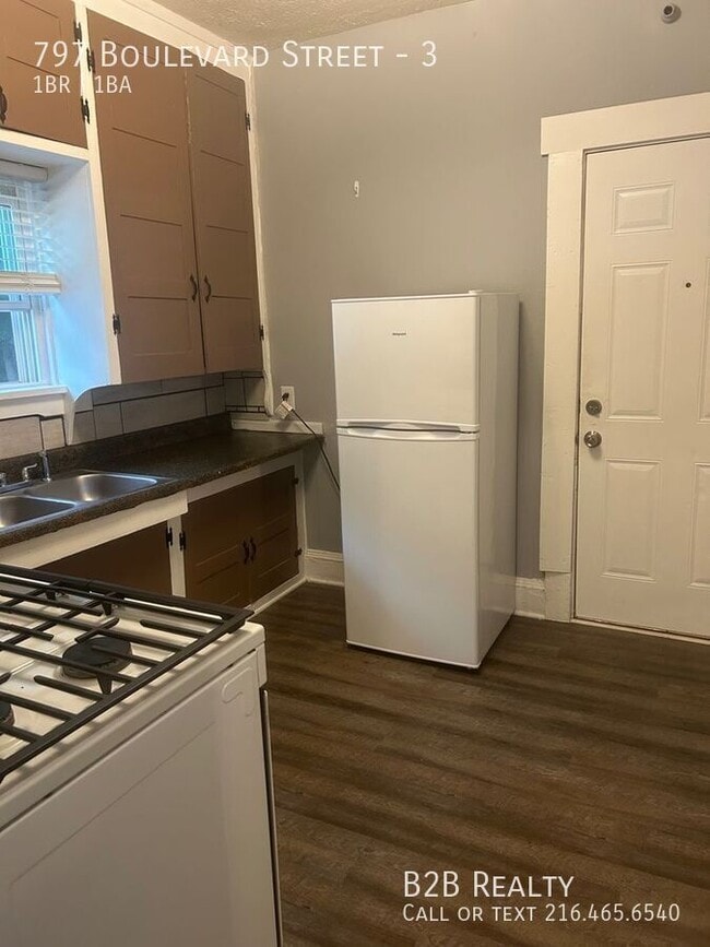 Photo - 797 Boulevard St Unidad 3