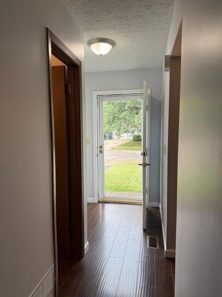 7604 Exploration Dr