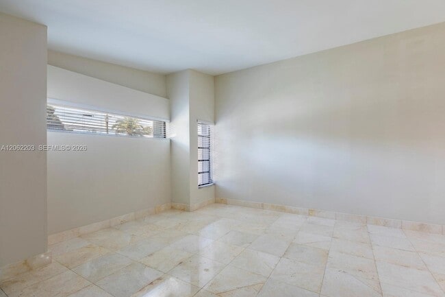 Photo - 2733 SW 31st Pl