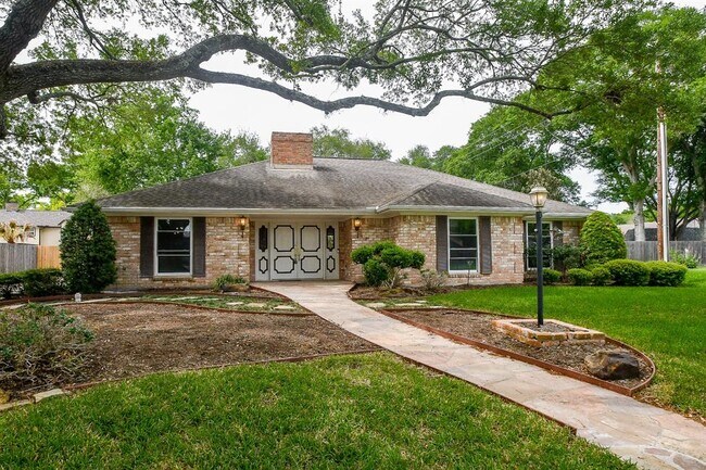 Photo - 3007 Broadmoor Dr Casa
