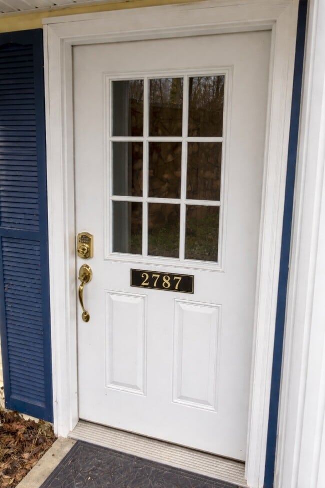 Building Photo - 2785 Tyn Rhos Rd