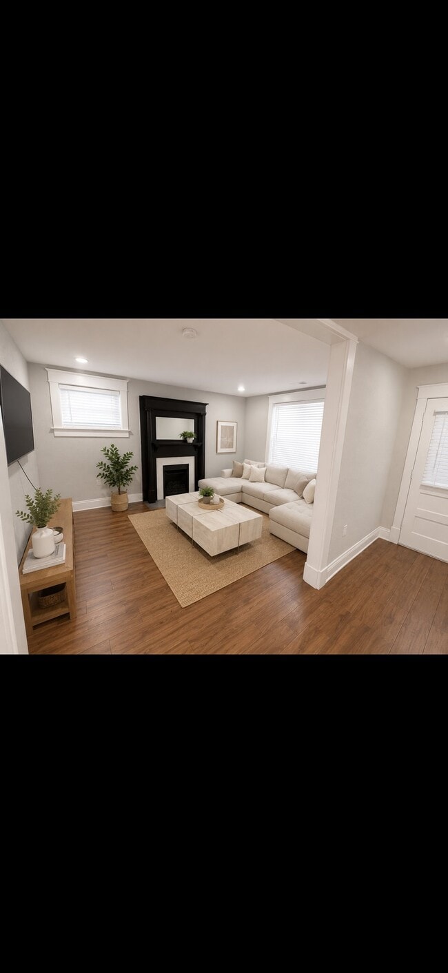113 Park Ave Unit 1N