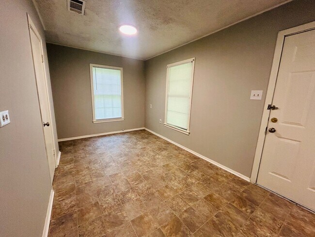 Photo - 2 Bedroom Home in Heart of Texas