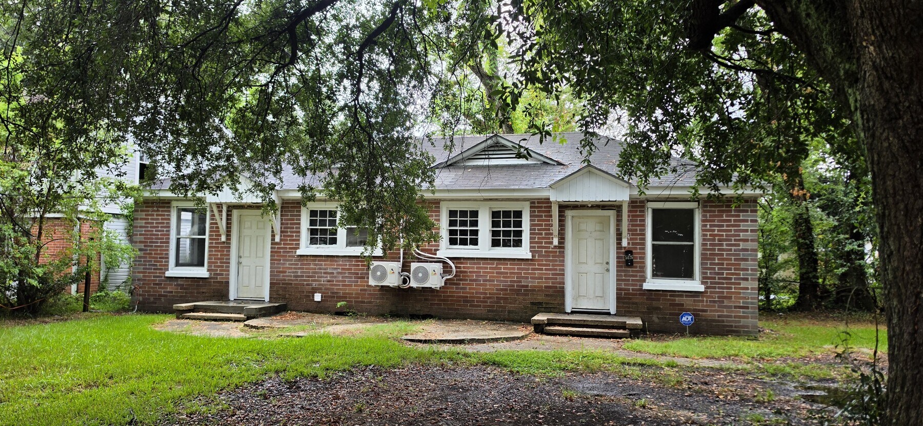 Photo - 5126 Jackson Ave
