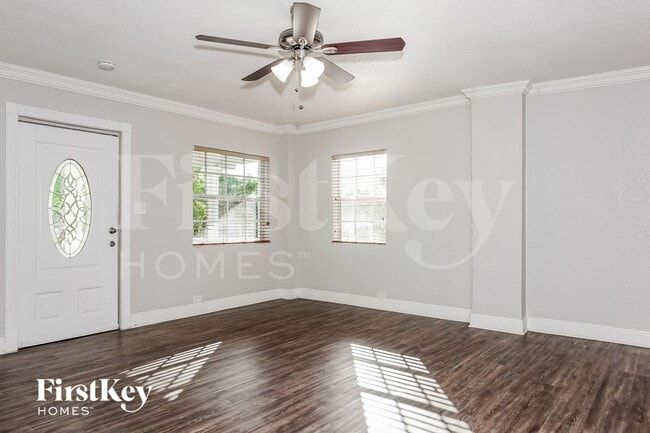 Photo - 1579 NE 182nd St