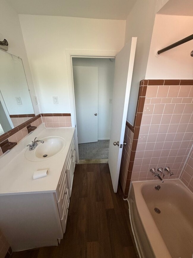 Photo - 28721 Jefferson Ave Unit 208