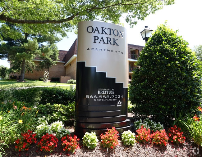 Building Photo - Oakton Park Apartments