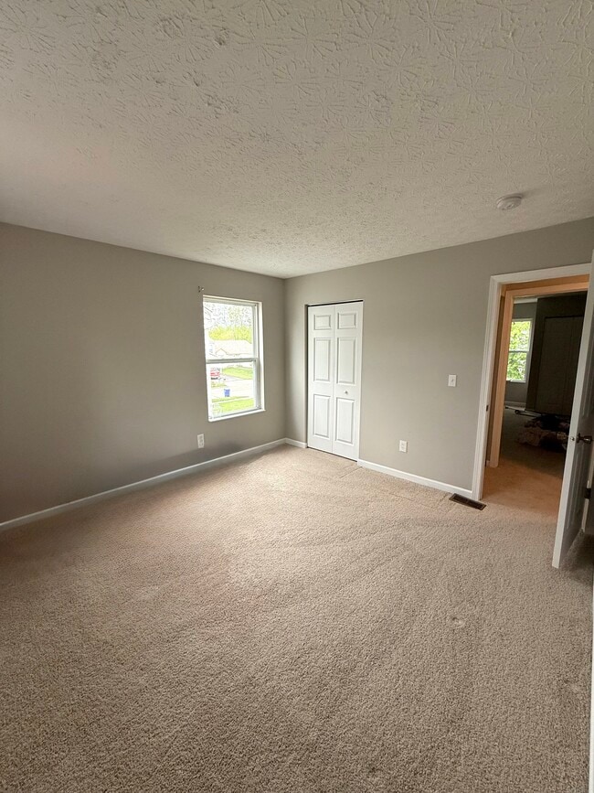 Photo - 6370 Bellinger Dr