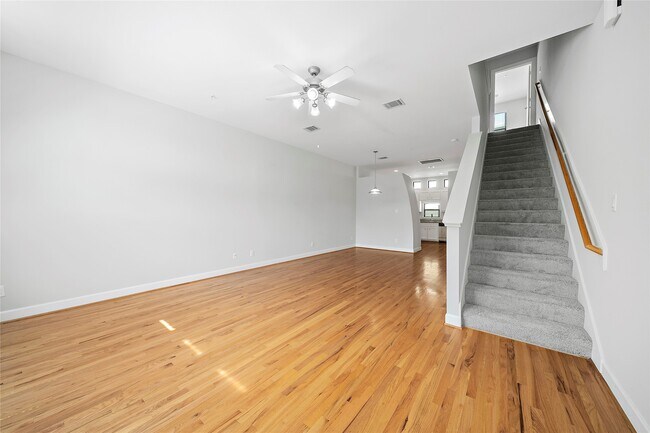 Photo - 2710 Hullsmith Dr Unidad 901