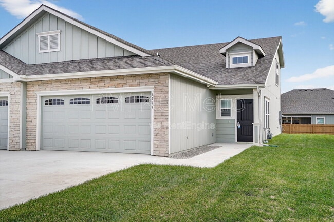 Building Photo - 2517 Arlene Pl