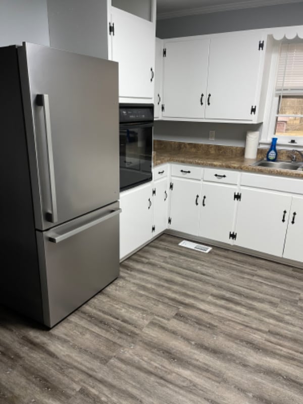 Photo - 2040 Alpine Dr