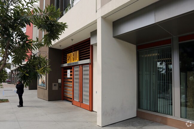 Photo - 1985 National Ave