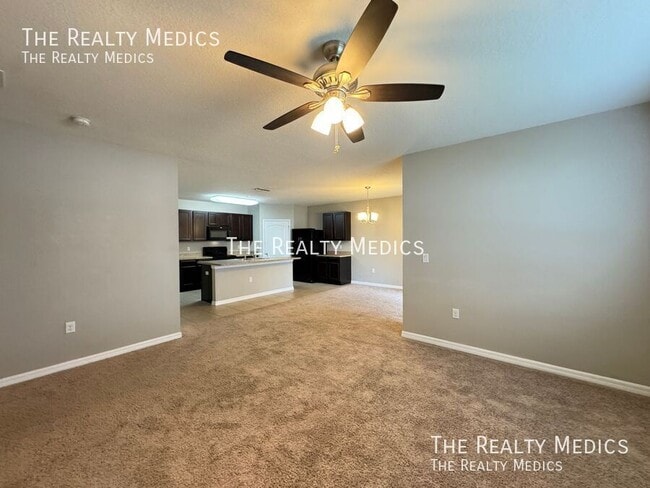 Photo - 1665 Laurel Oaks Dr