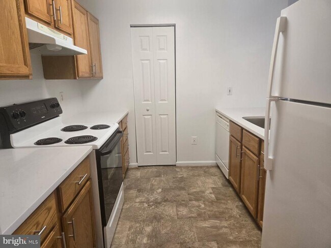 Photo - 7516 Snowpea Ct