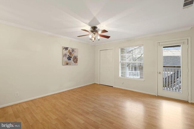 Photo - 10815 Hampton Mill Terrace Unidad 210